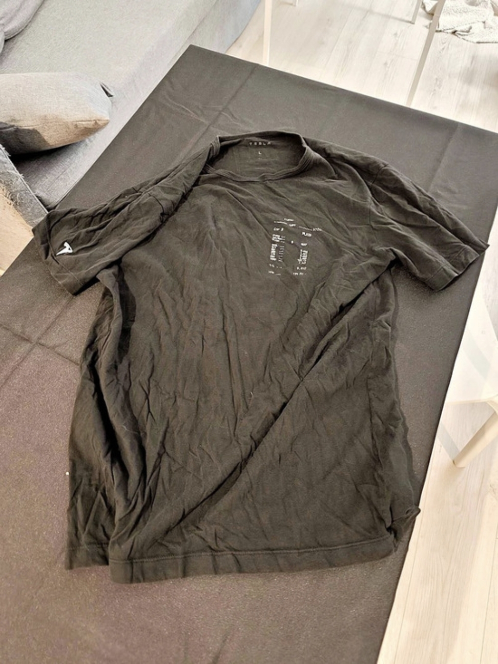Tesla Short Sleeve T-Shirt in Black